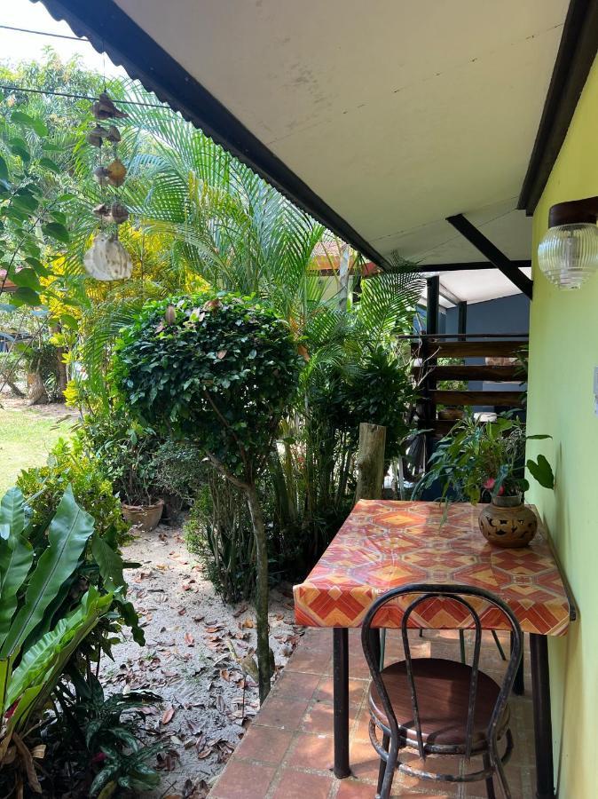 Garden Bungalow Resort Thai Mueang Exteriör bild