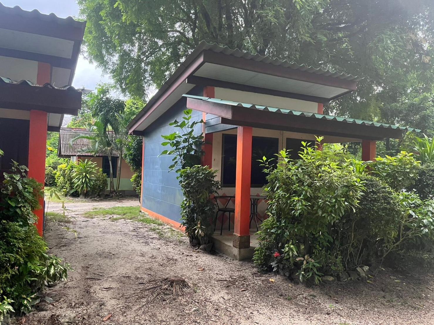 Garden Bungalow Resort Thai Mueang Exteriör bild